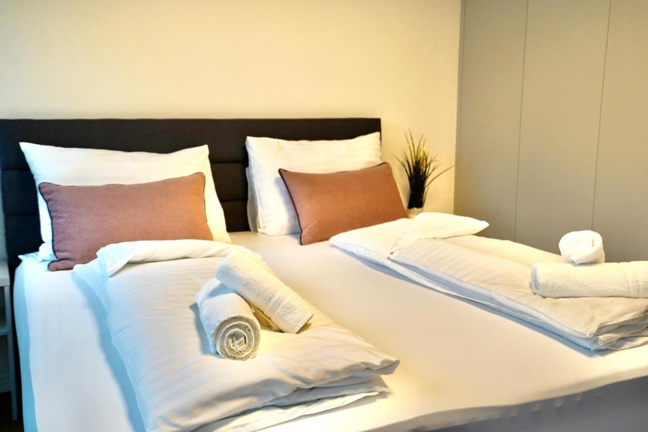 Studio Apartment,1469348108:JPEG